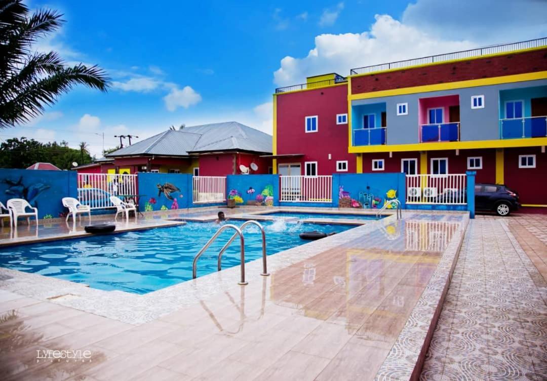 Kikis Court Resort Hohoe Exterior foto